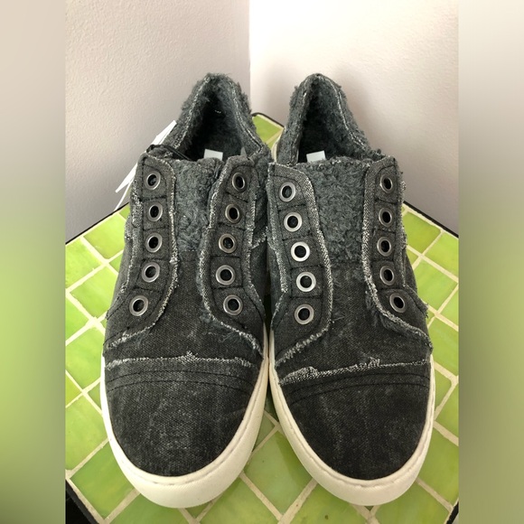 Myra Bag Shoes - NWT Myra bag sneakers size 8